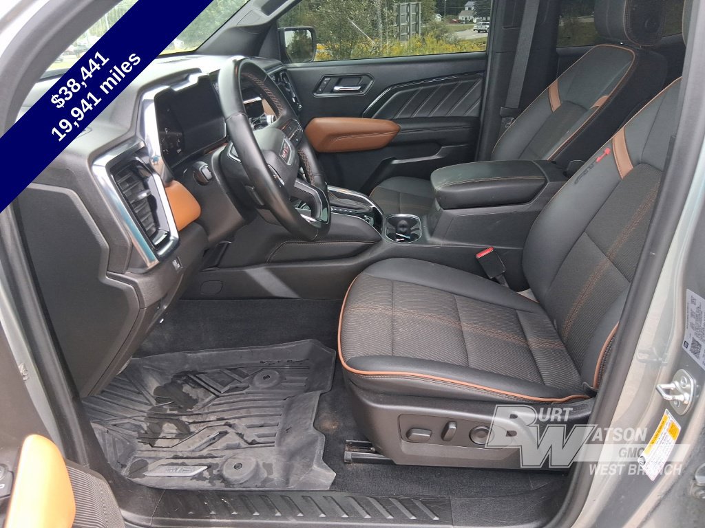 Used 2024 GMC Canyon AT4 w/ Canyon Safety Plus Package AWD/4WD image 28
