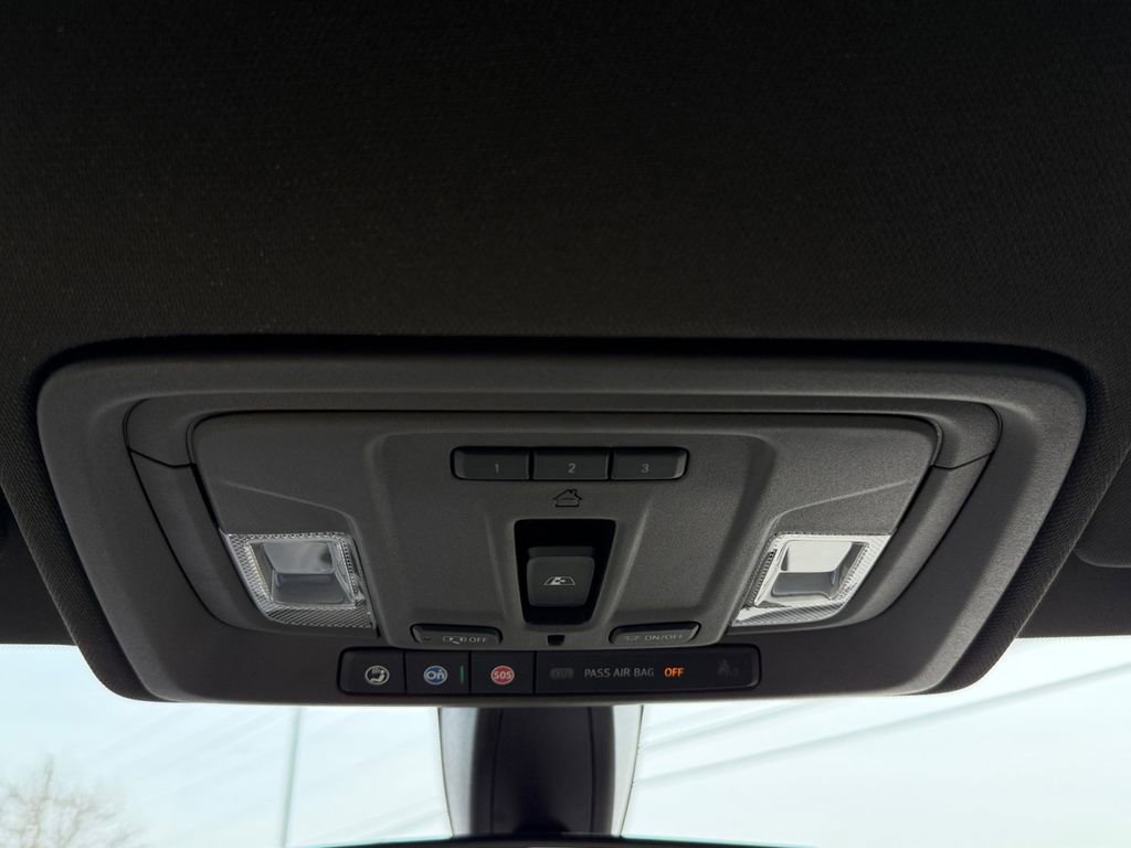 Used 2020 Chevrolet Silverado 1500 RST w/ All-Star Edition image 27