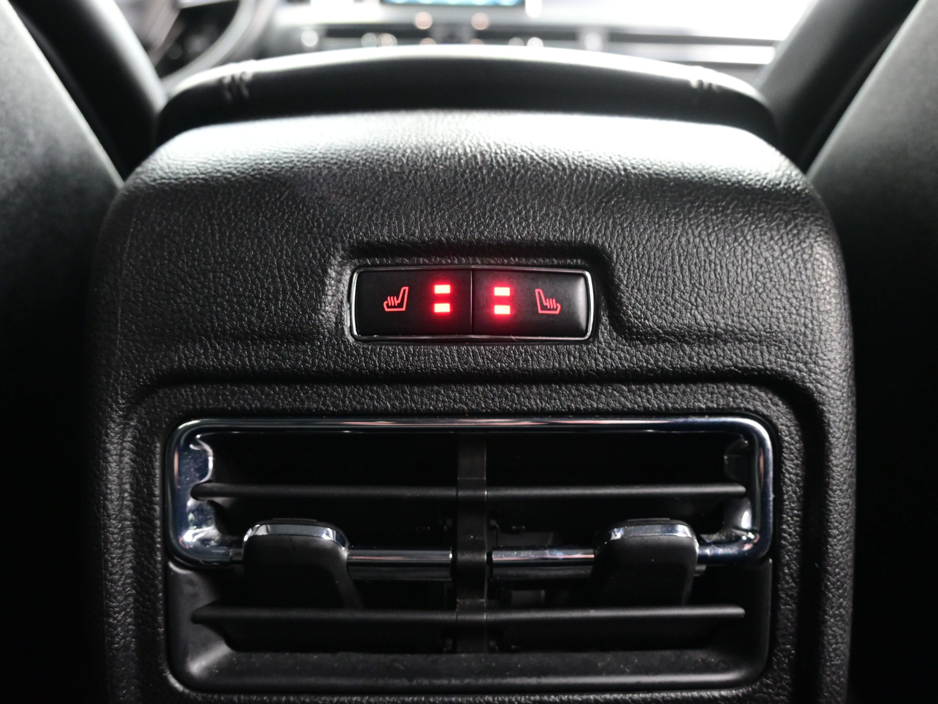 Used 2022 Lincoln Corsair AWD w/ Premium Package image 17