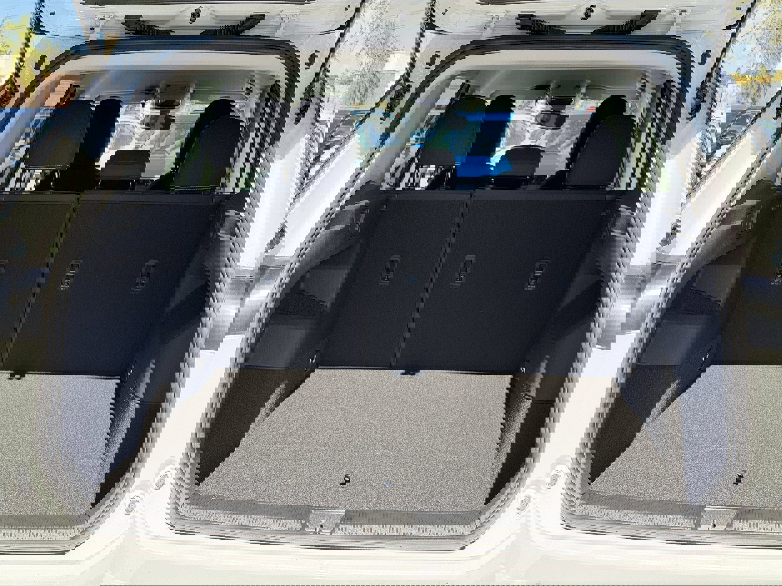 New 2025 Volkswagen Tiguan S image 9