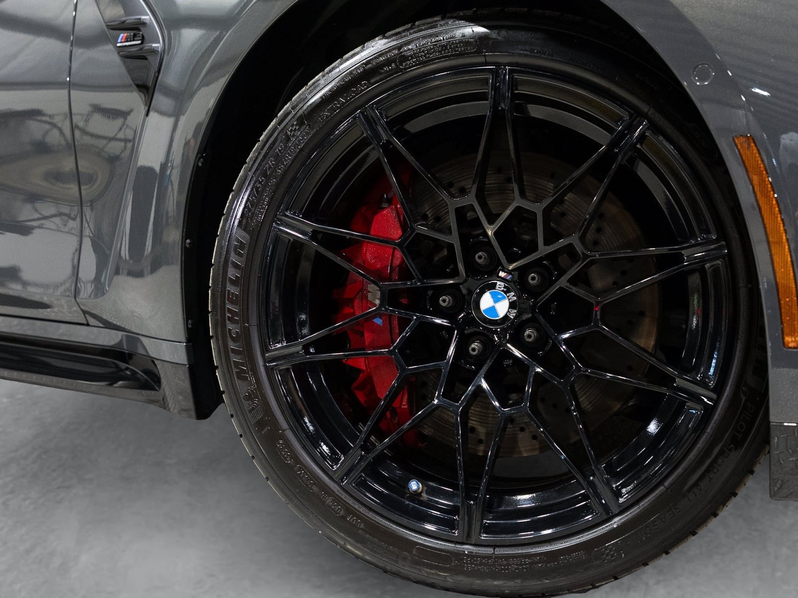 Used 2025 BMW M3 Competition w/ Executive Package AWD/4WD image 8