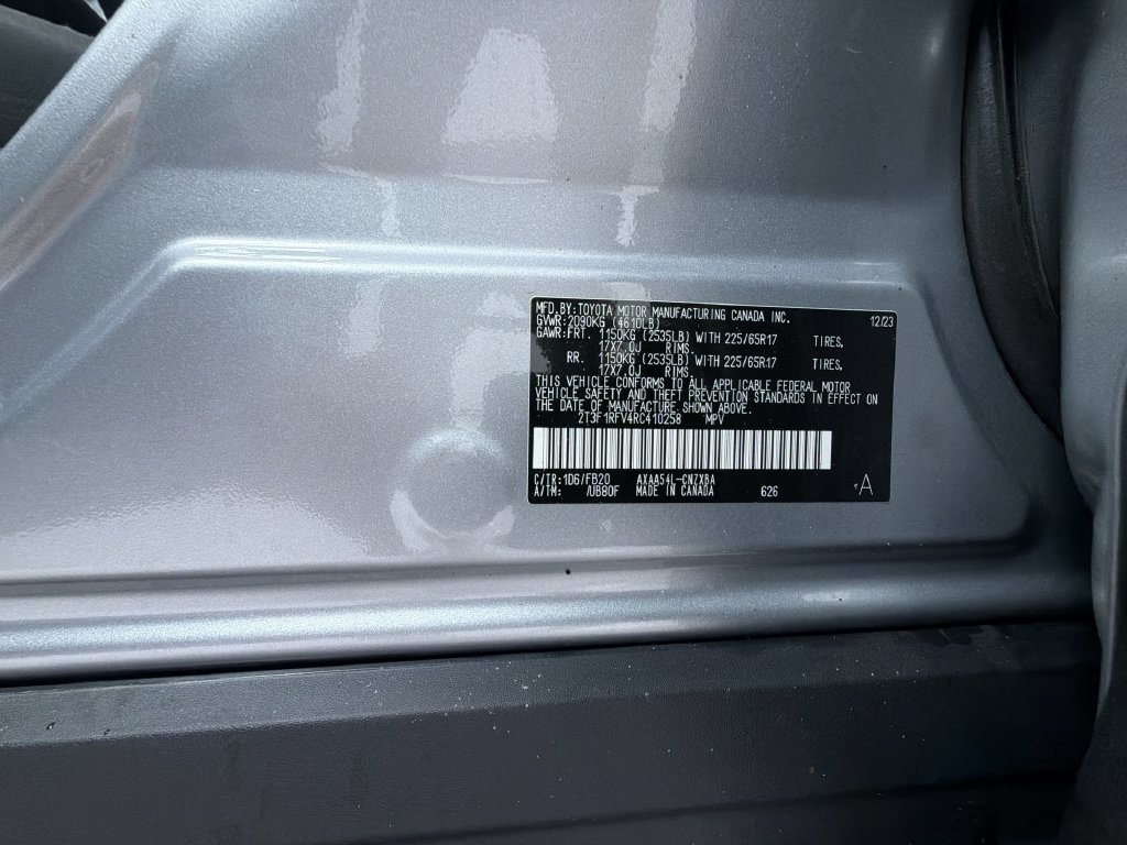 Certified 2024 Toyota RAV4 LE AWD/4WD image 16