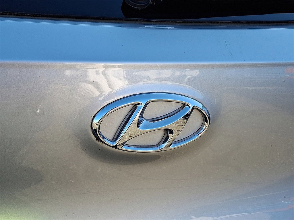Used 2019 Hyundai Tucson SE image 29