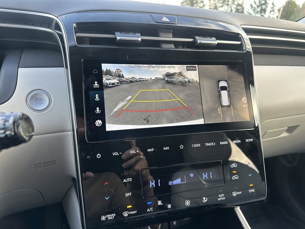 Used 2024 Hyundai Tucson Limited image 23