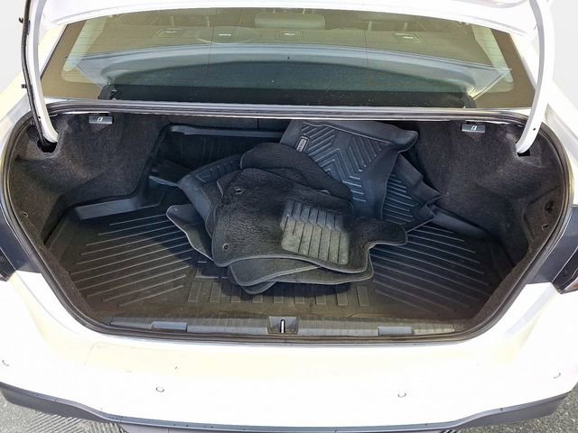 Used 2022 Subaru Legacy Limited XT image 32