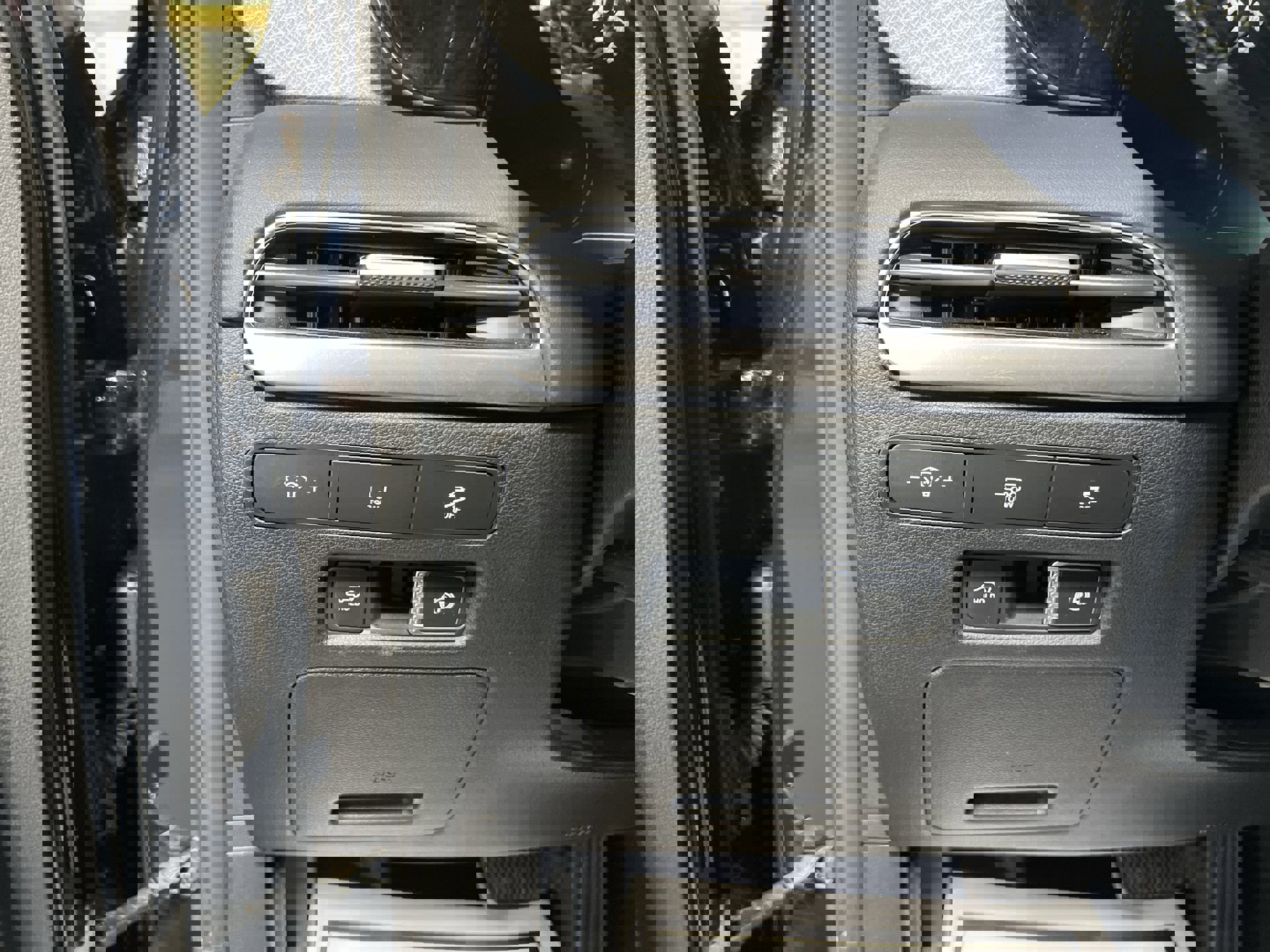 Used 2023 Hyundai Palisade Limited image 17