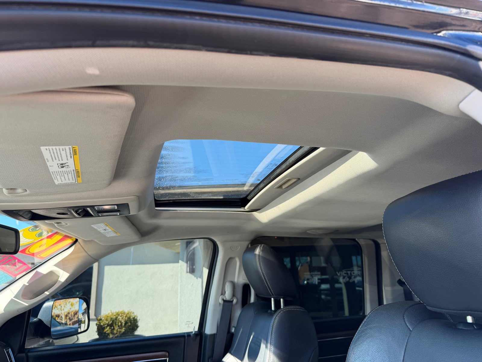 Used 2016 RAM 2500 Laramie AWD/4WD image 16