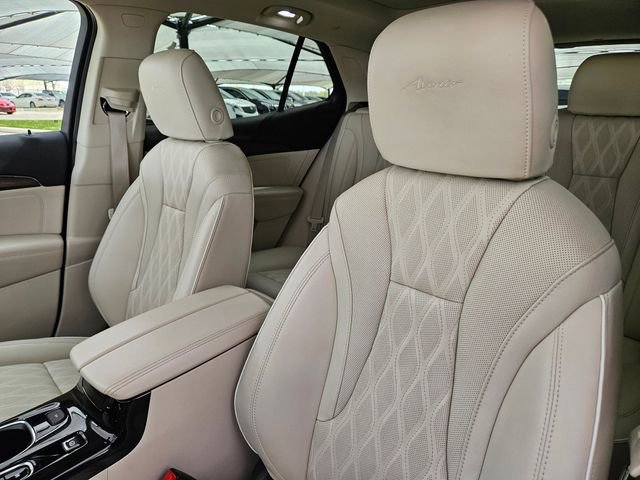 Used 2023 Buick Envision Avenir image 10