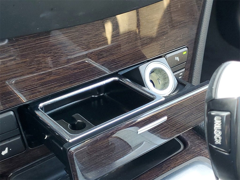 Used 2010 BMW 535i xDrive Wagon image 27