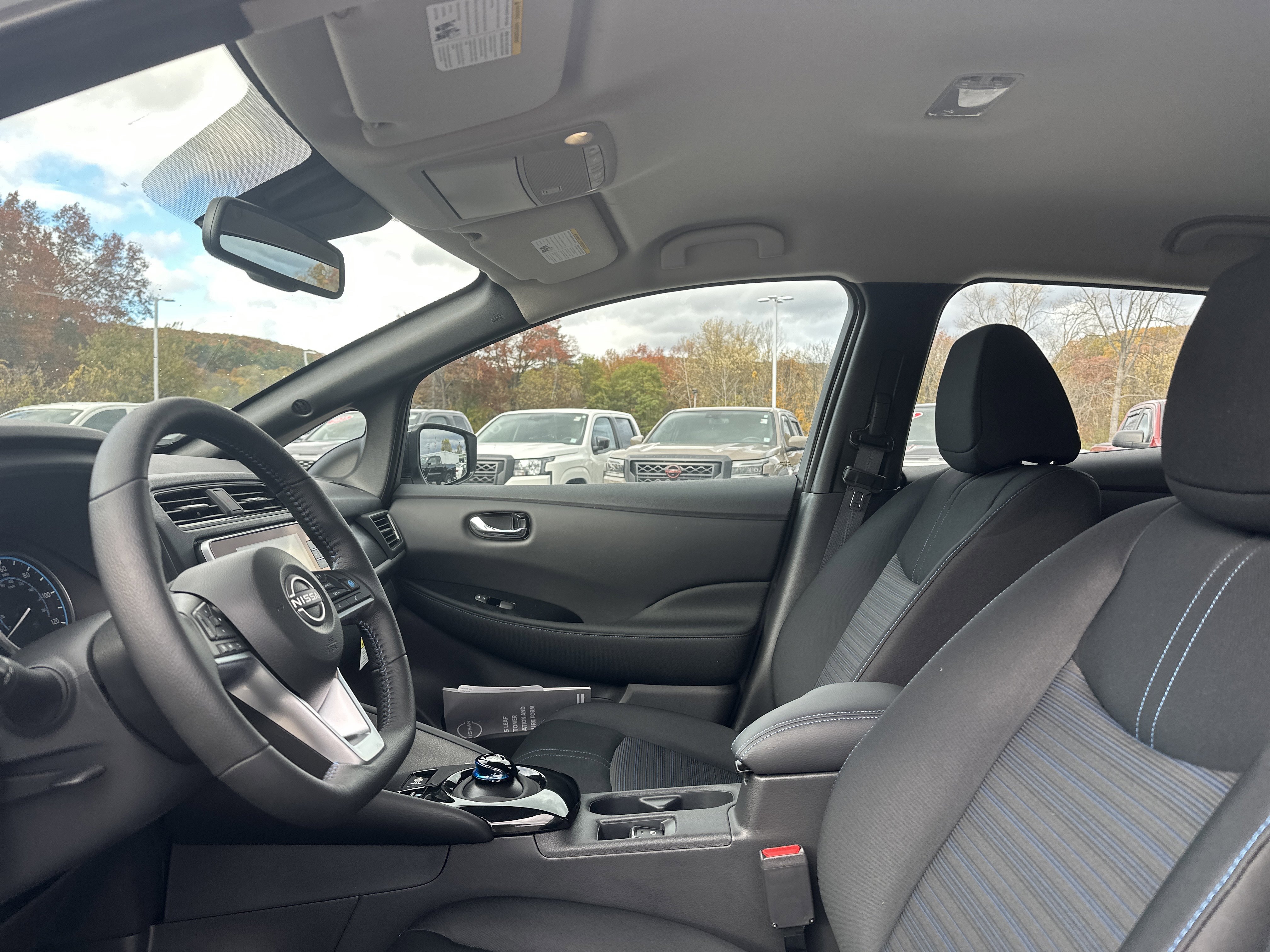 New 2025 Nissan Leaf SV Plus image 12