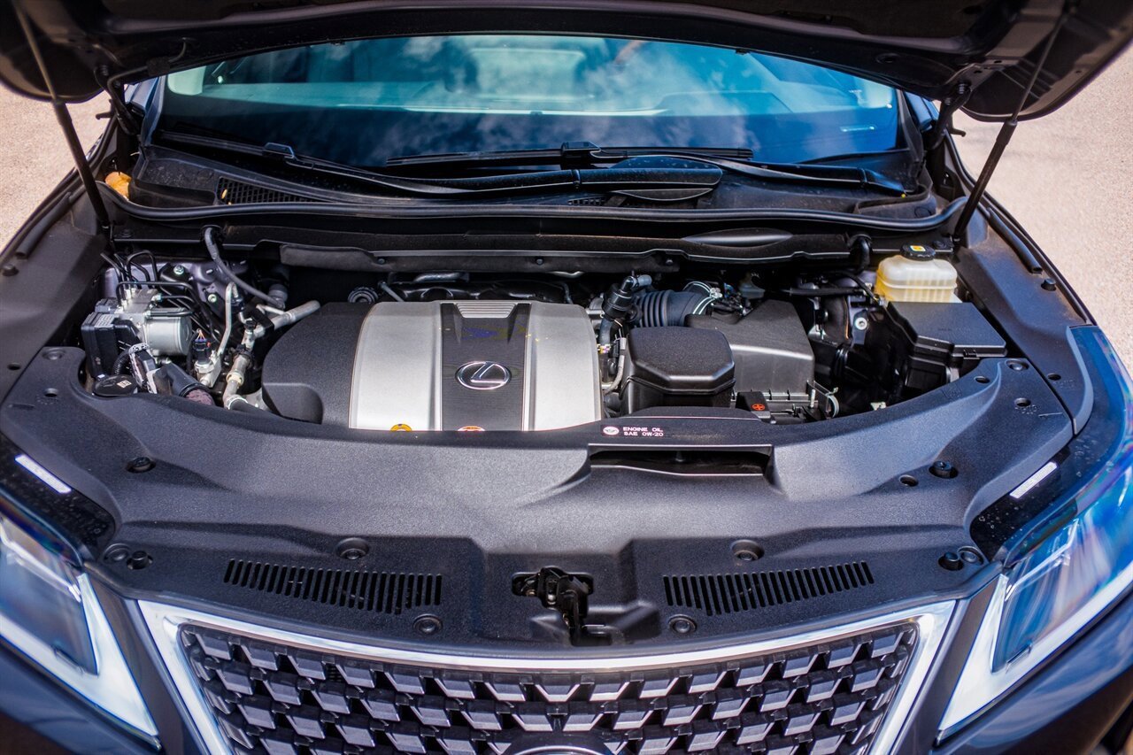 Used 2022 Lexus RX 350L FWD w/ Premium Package image 42