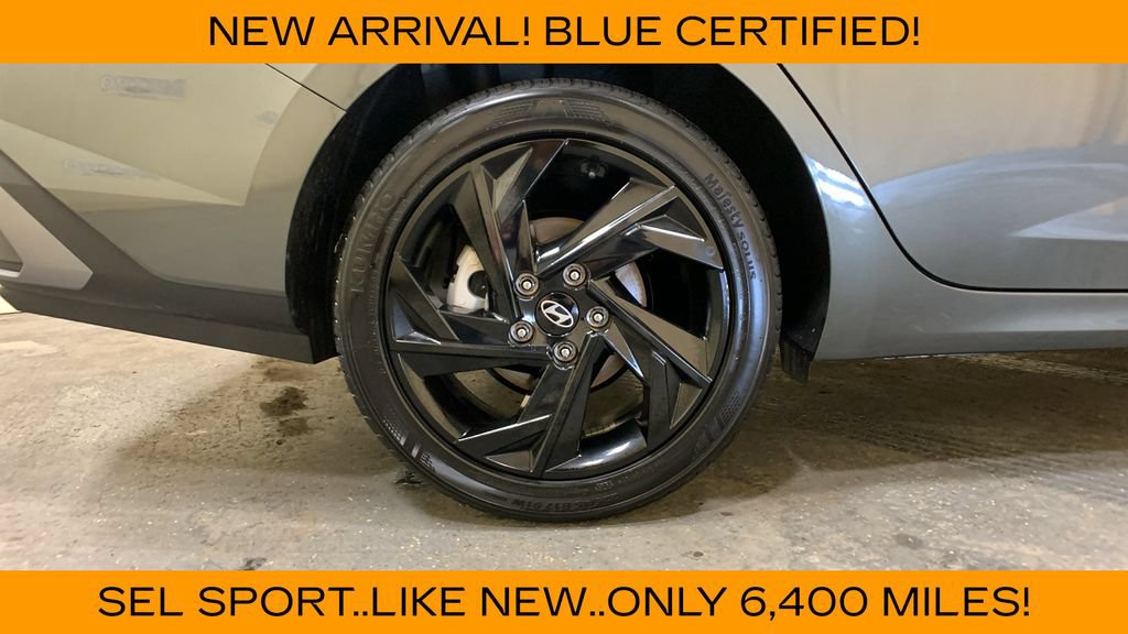Used 2026 Hyundai Elantra Sport FWD image 14