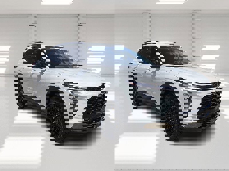 Used 2025 Chevrolet Trax ACTIV w/ Driver Confidence Package image 7