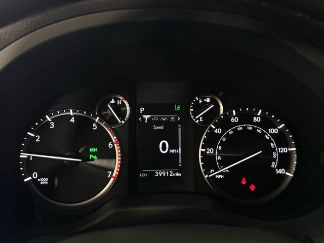 Used 2023 Lexus GX 460 Premium image 30