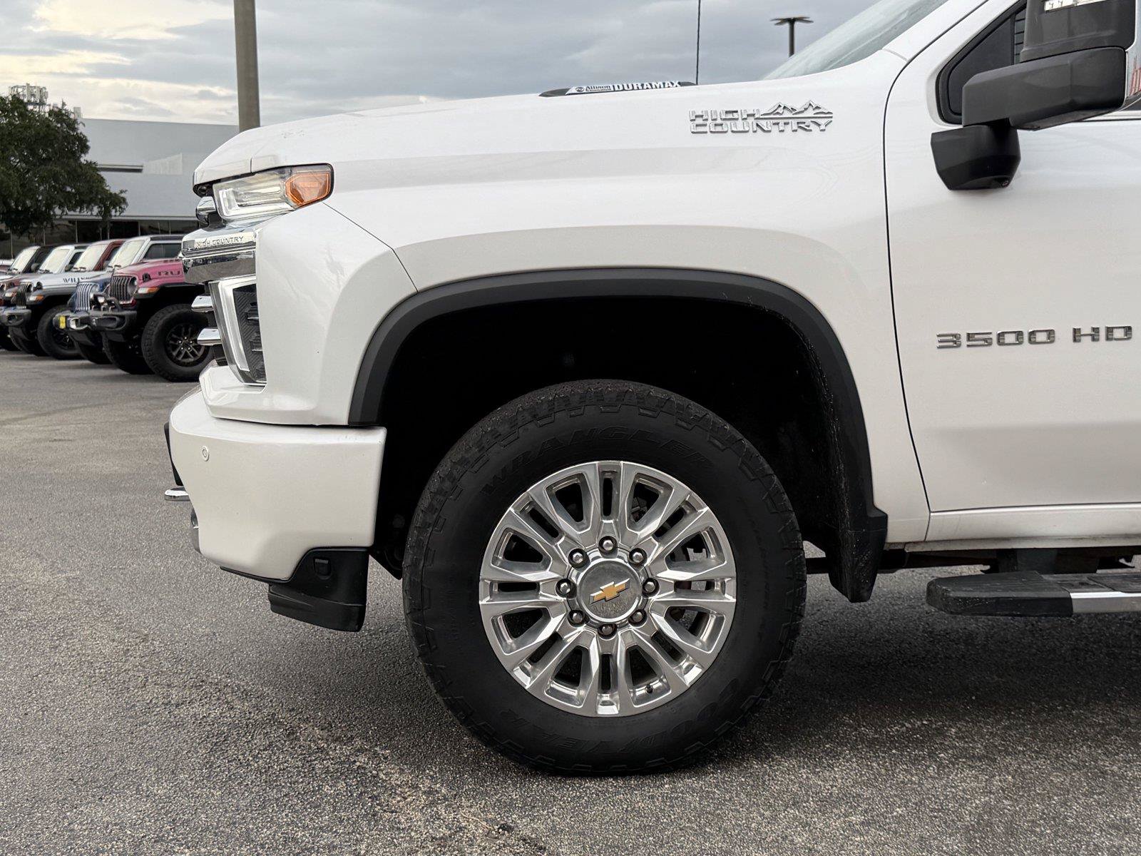 Used 2022 Chevrolet Silverado 3500 High Country w/ Z71 Off-Road Package AWD/4WD image 10