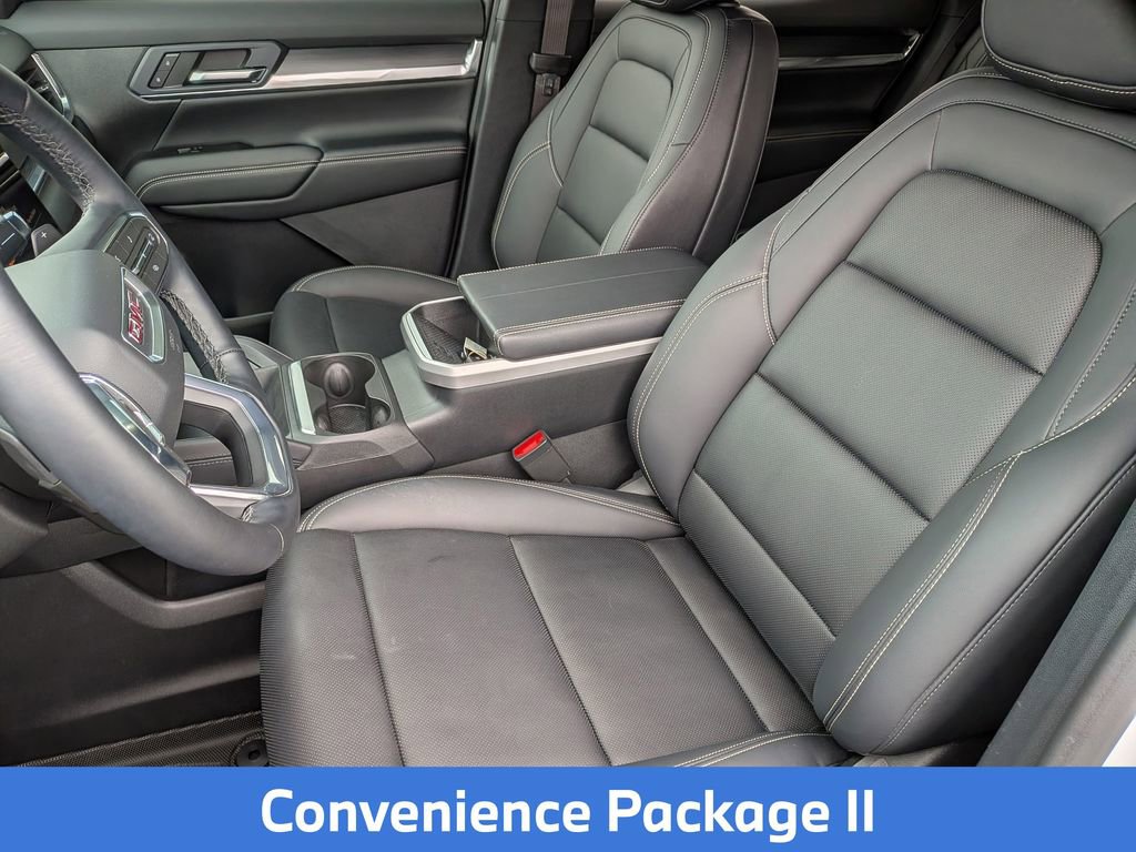 Used 2026 GMC Terrain Elevation w/ Elevation Premium Package FWD image 14