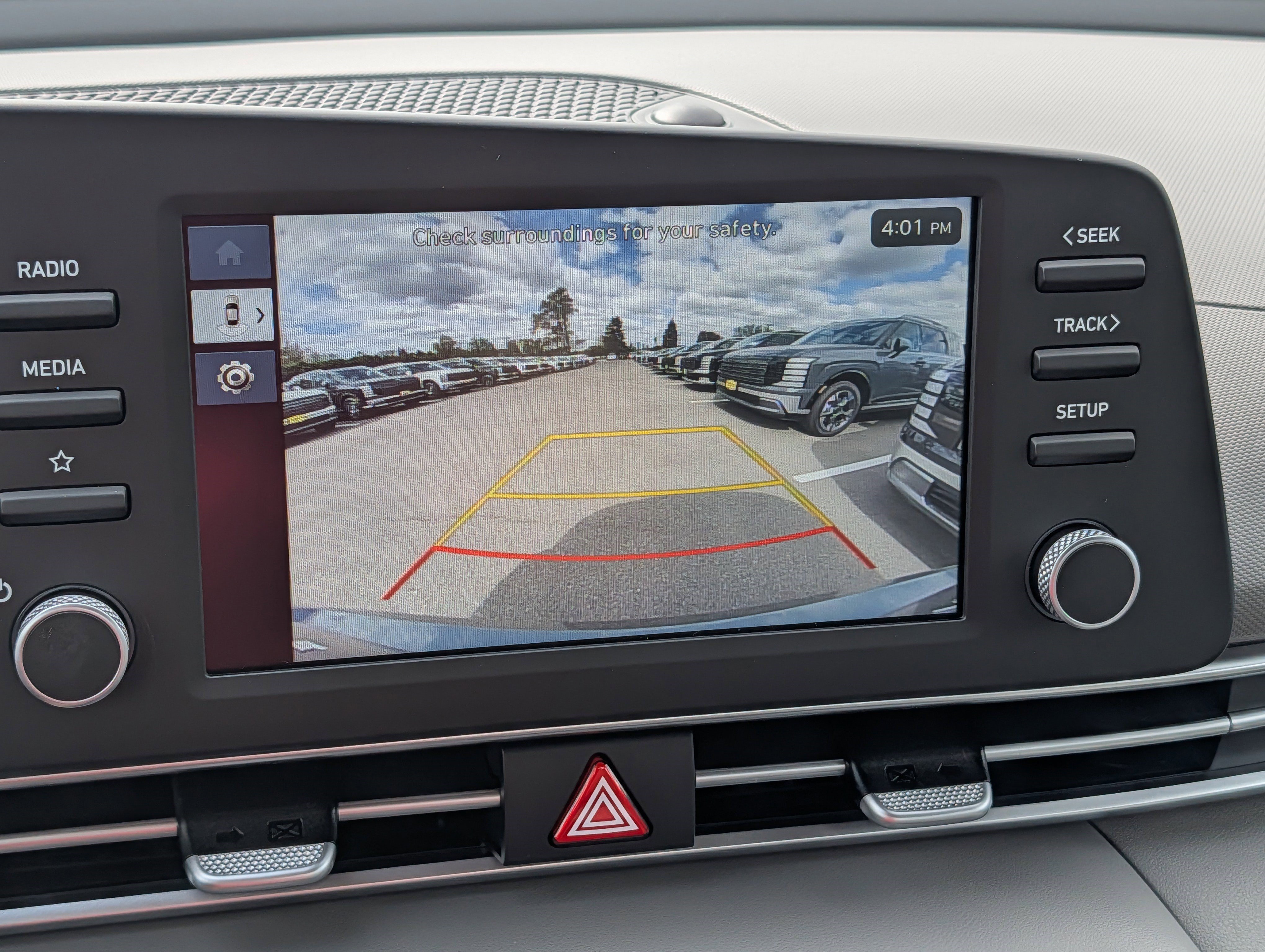 New 2026 Hyundai Elantra SEL Sport FWD image 15