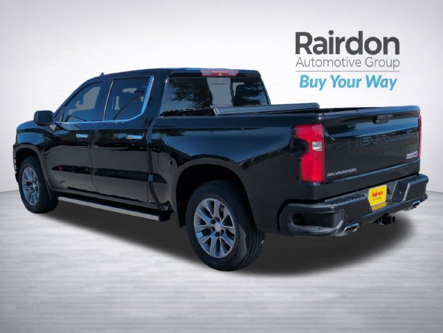 Used 2019 Chevrolet Silverado 1500 High Country w/ Technology Package AWD/4WD image 5