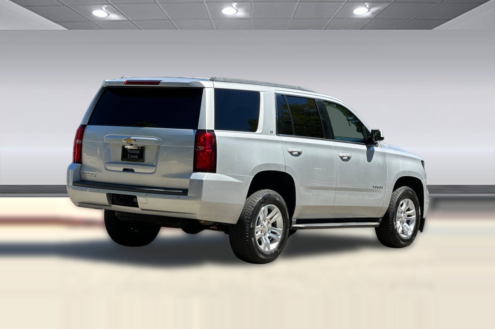 Used 2019 Chevrolet Tahoe LT RWD image 9