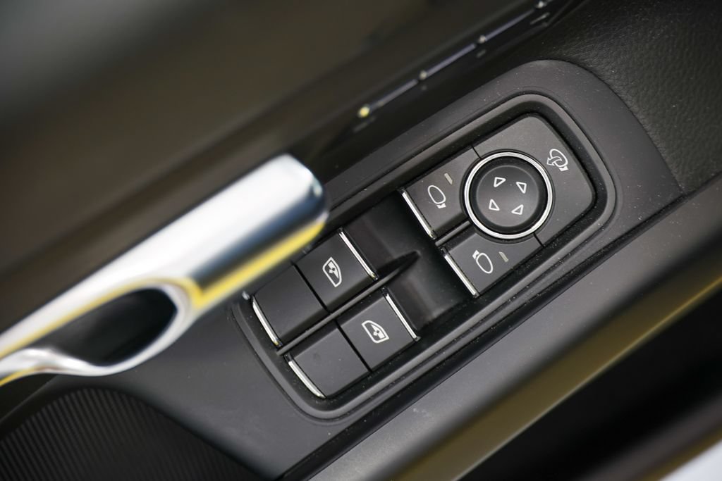 Certified 2024 Porsche 718 Boxster RWD image 57
