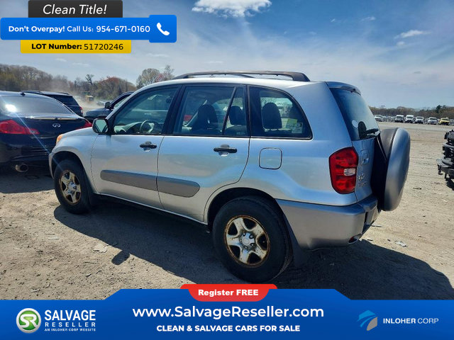 Used 2005 Toyota RAV4 2WD image 3