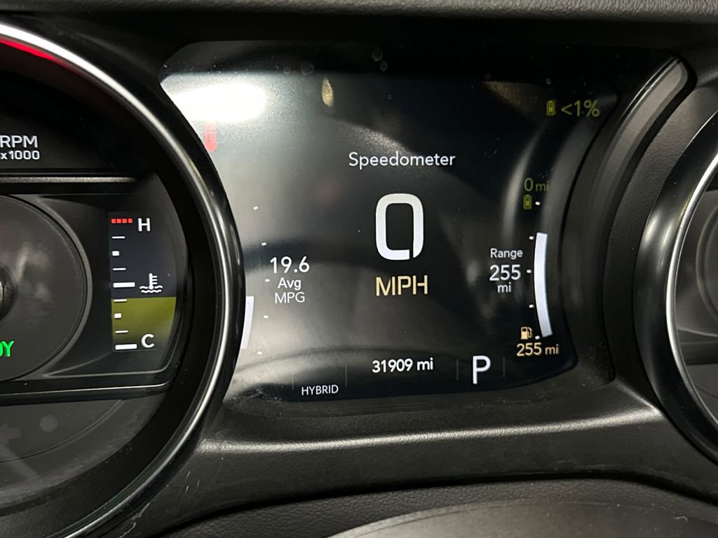 Used 2023 Jeep Wrangler Unlimited Sahara w/ Cold Weather Group AWD/4WD image 20