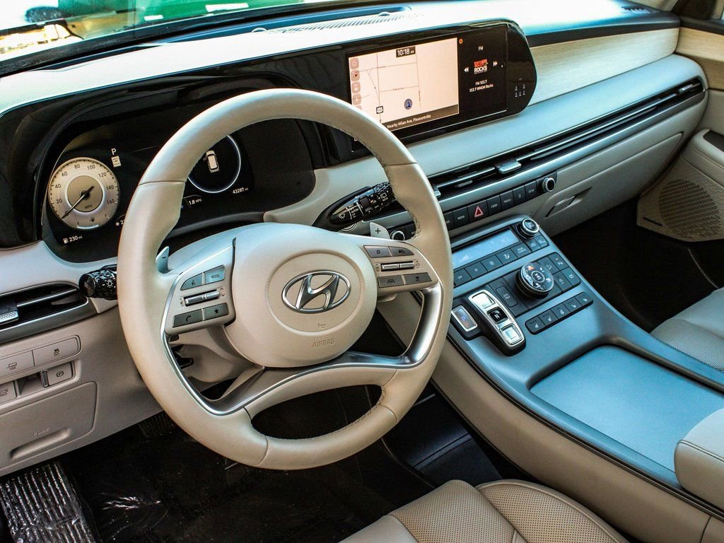 Used 2023 Hyundai Palisade Limited image 16