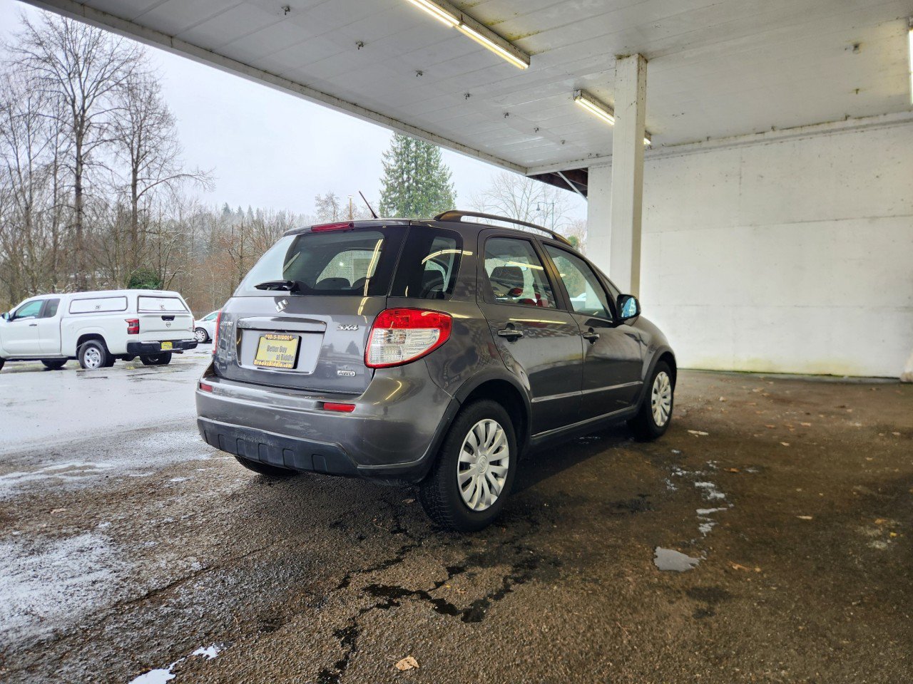 Used 2010 Suzuki SX4 AWD Hatchback image 3