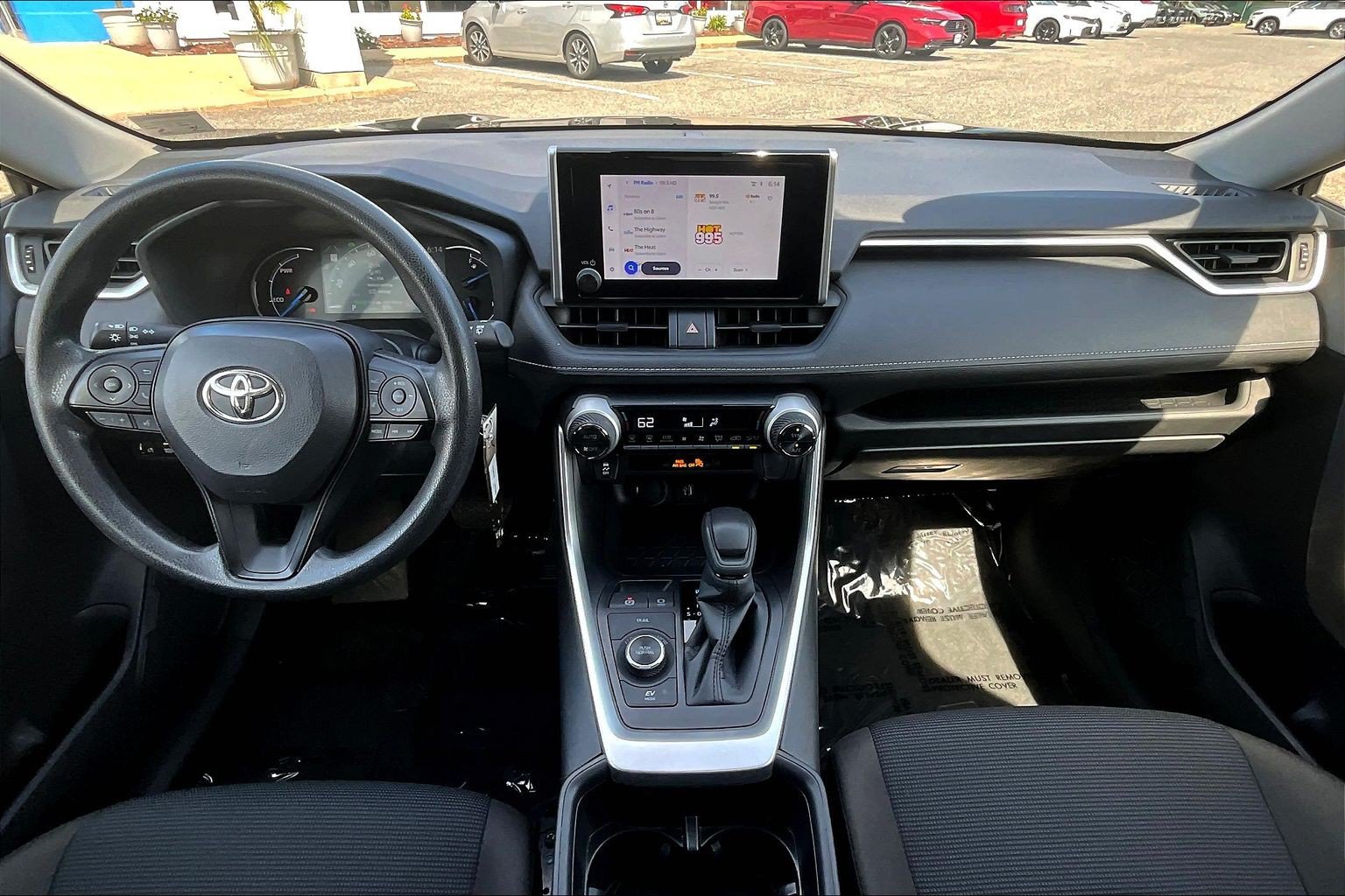 Used 2025 Toyota RAV4 LE AWD/4WD image 15