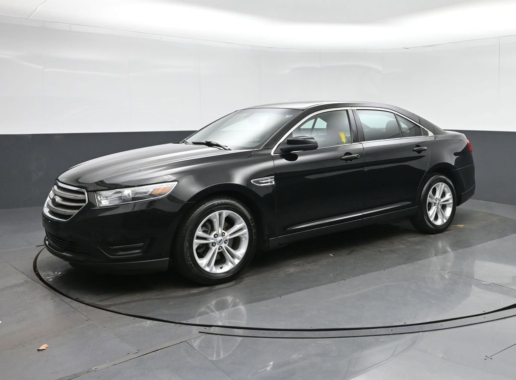 Used 2018 Ford Taurus SEL FWD image 3