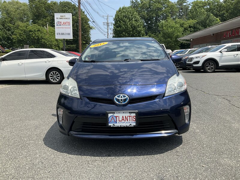 Used 2013 Toyota Prius Three w/ Solar Roof Pkg FWD image 2