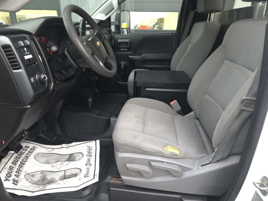 Used 2015 Chevrolet Silverado 2500 W/T AWD/4WD image 13