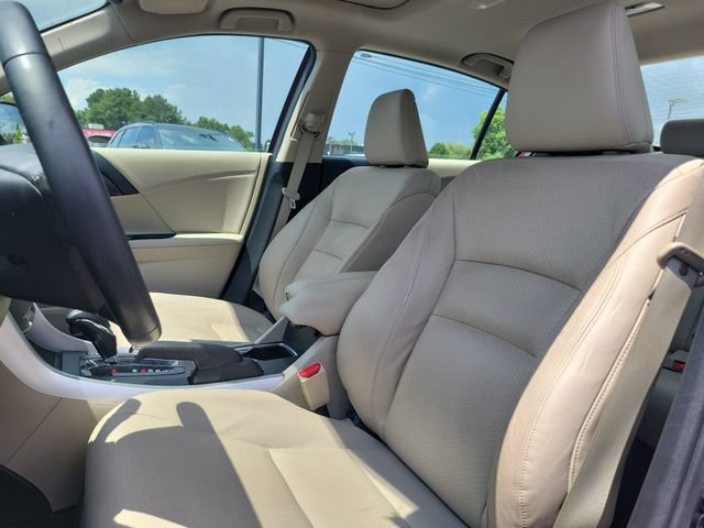 Used 2015 Honda Accord EX-L image 12