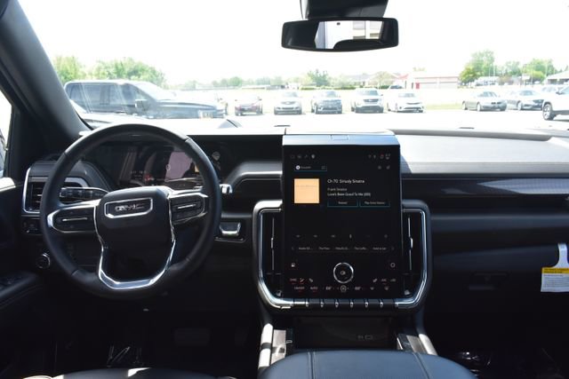 Used 2025 GMC Yukon Elevation AWD/4WD image 40