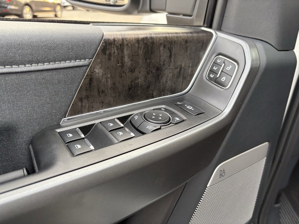 New 2026 Ford F250 Lariat w/ Lariat Premium Package image 38