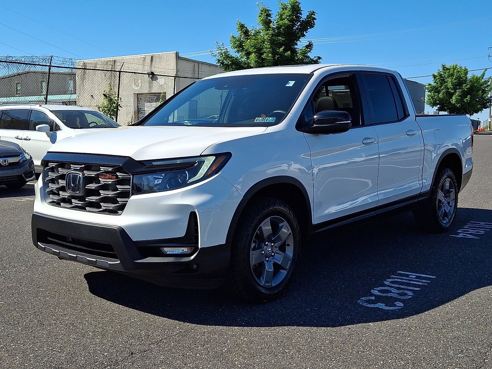 Used 2025 Honda Ridgeline TrailSport image 3
