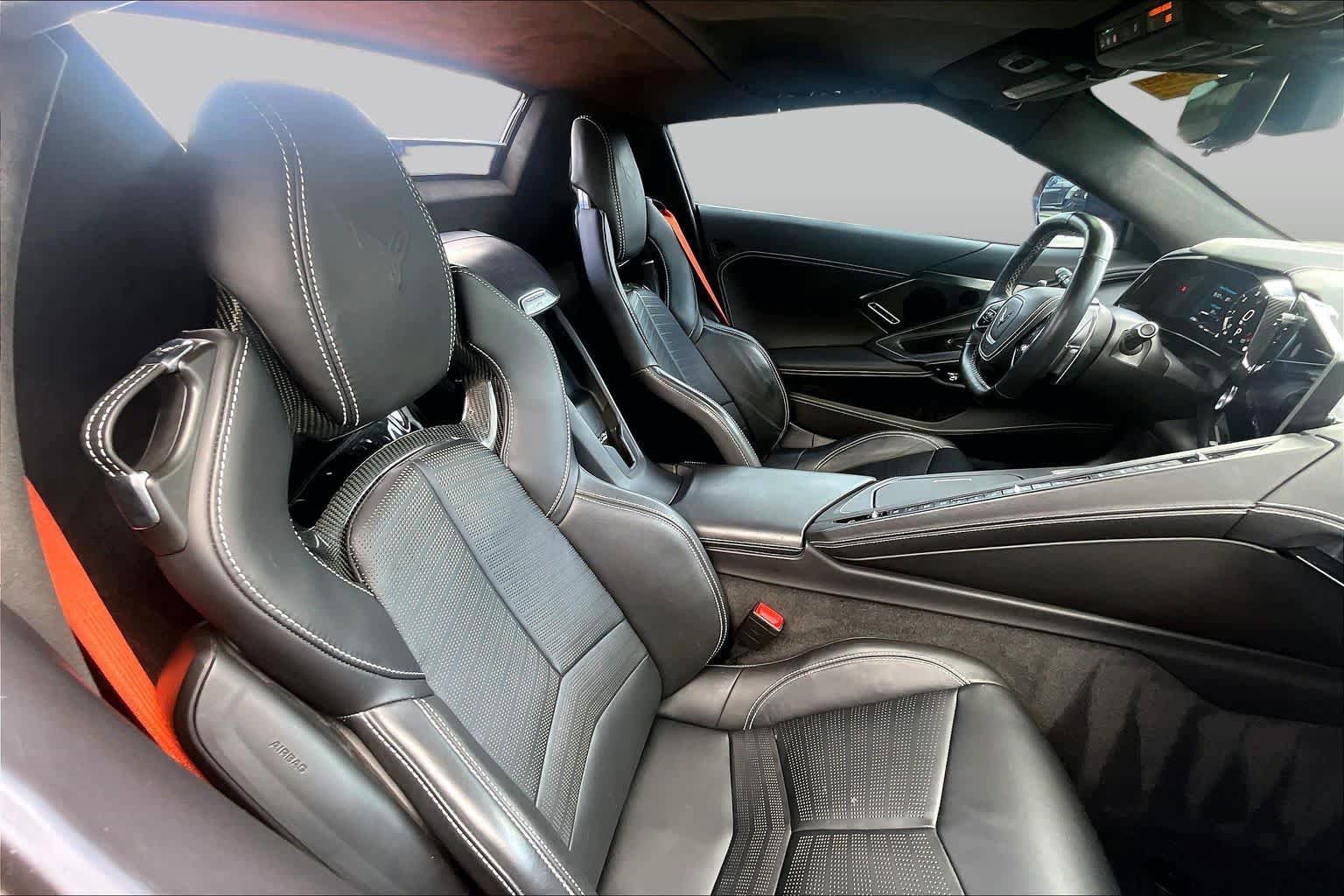 Used 2023 Chevrolet Corvette Stingray Premium Conv w/ Z51 Performance Package RWD image 18