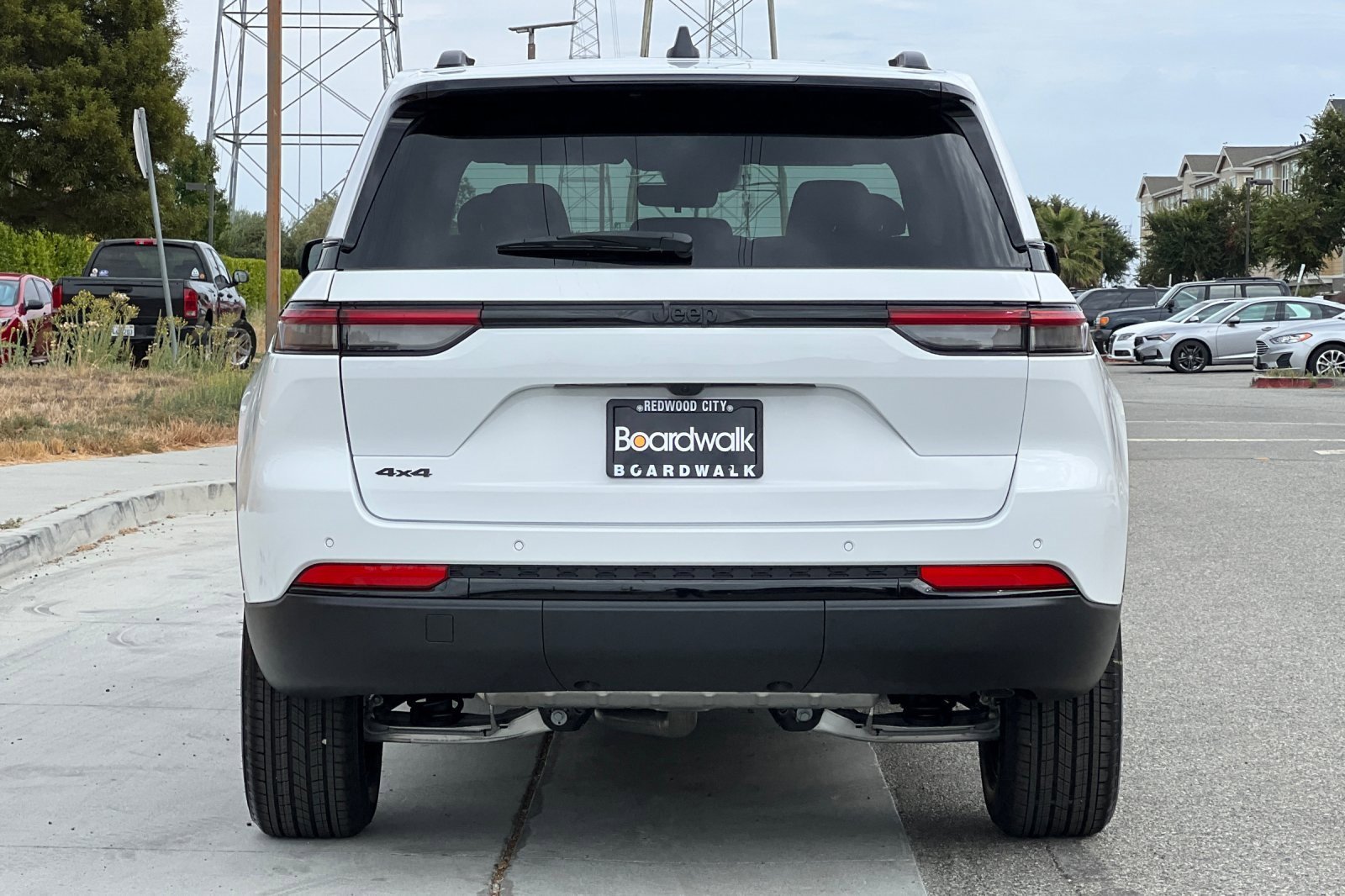 New 2025 Jeep Grand Cherokee Altitude image 5