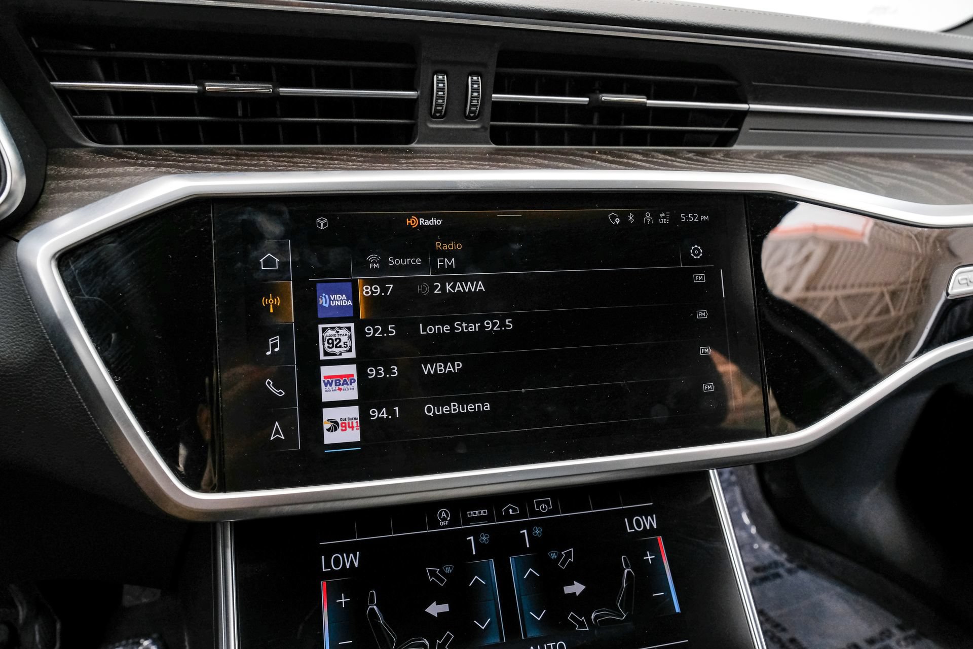 Used 2023 Audi A6 Premium Plus w/ Premium Plus Package AWD/4WD image 32