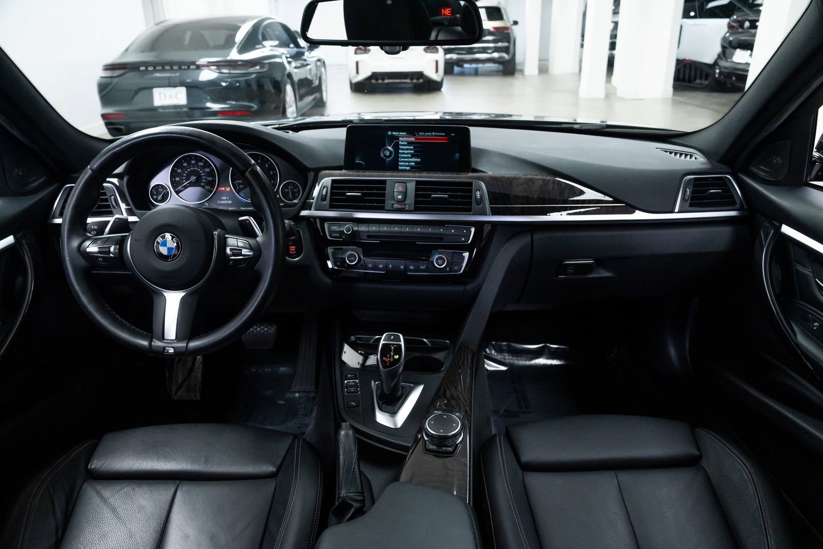 Used 2016 BMW 340i xDrive Sedan w/ Technology Package image 9