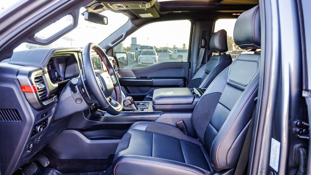 Used 2025 Ford F150 Raptor image 22