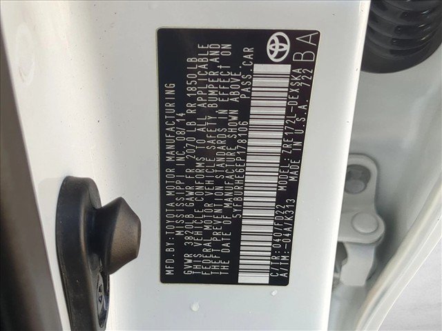 Used 2014 Toyota Corolla FWD image 24