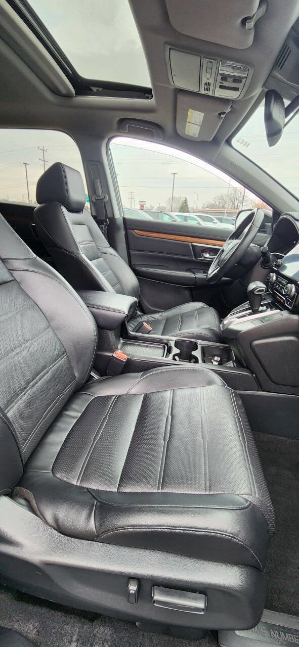 Used 2019 Honda CR-V Touring image 24
