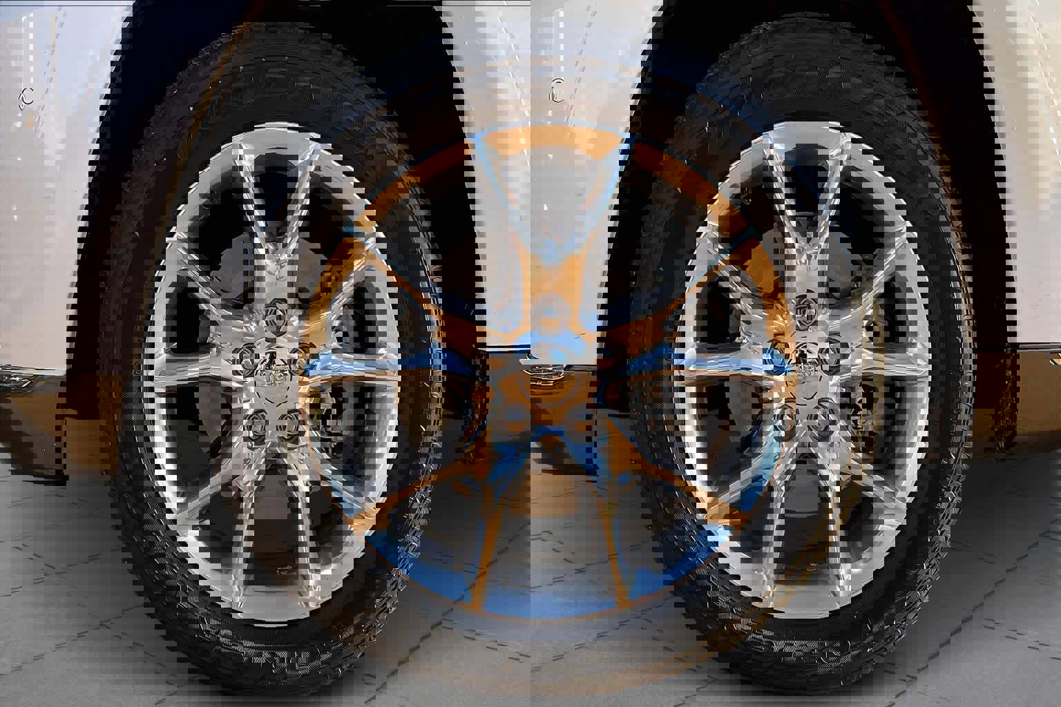 Used 2014 Jeep Grand Cherokee Summit image 11