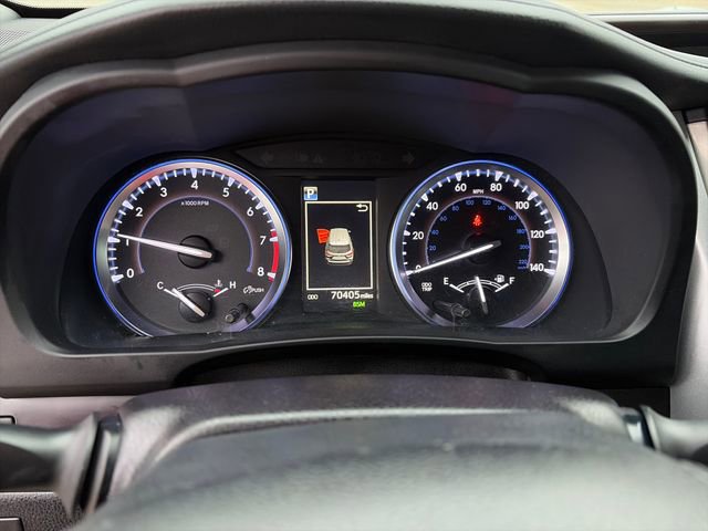 Used 2018 Toyota Highlander XLE w/ Protection Package #3 AWD/4WD image 28