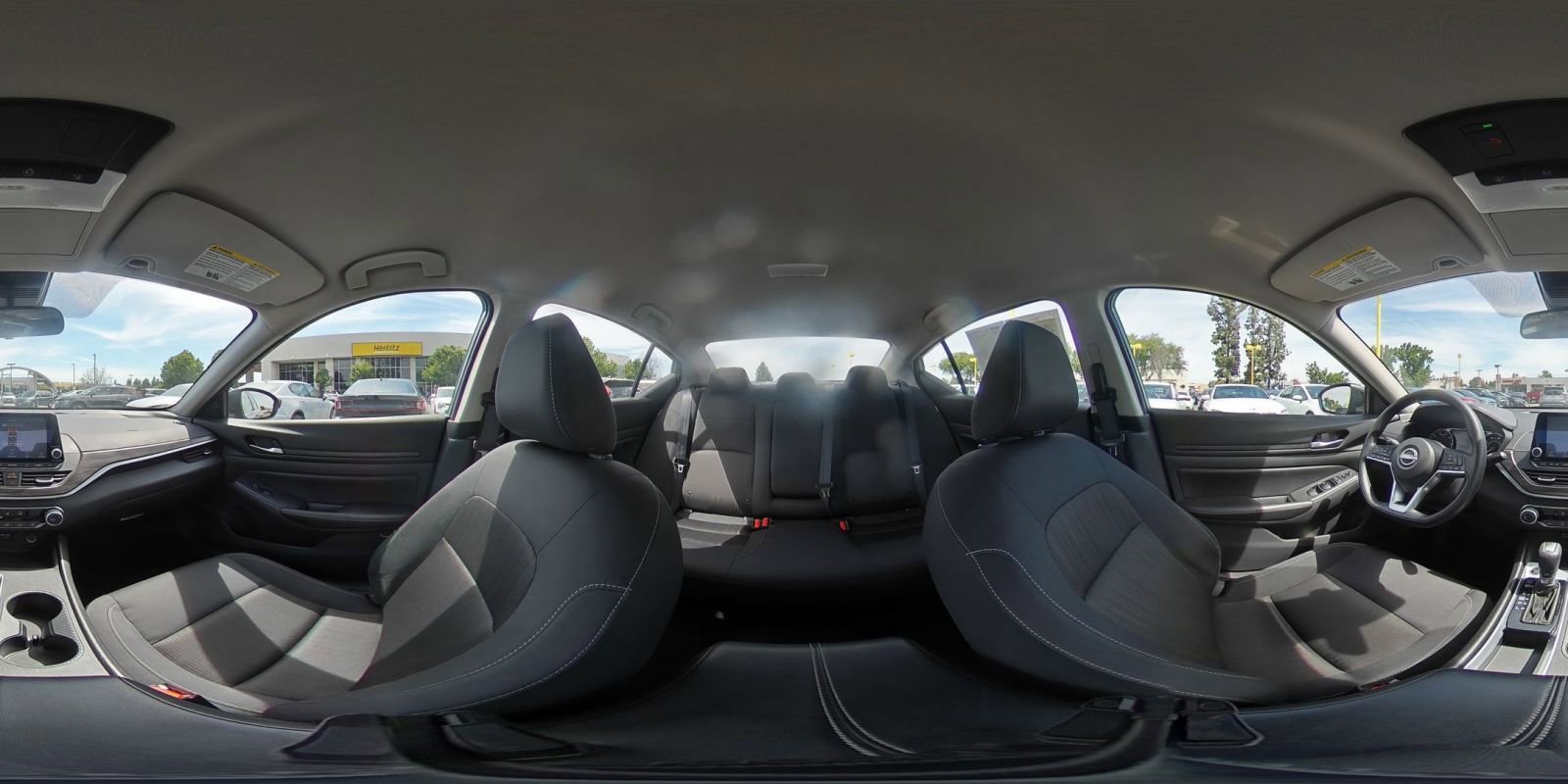 Used 2025 Nissan Altima 2.5 SV FWD image 42