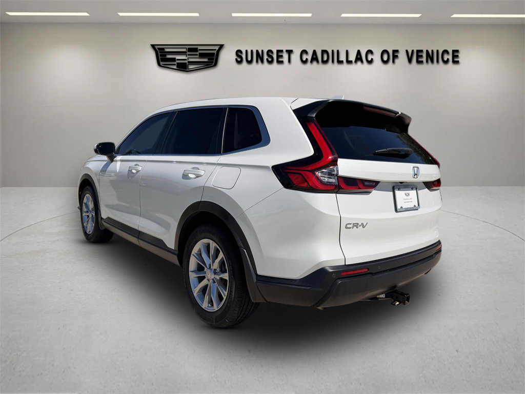 New 2026 Cadillac Optiq Luxury 1 RWD image 5