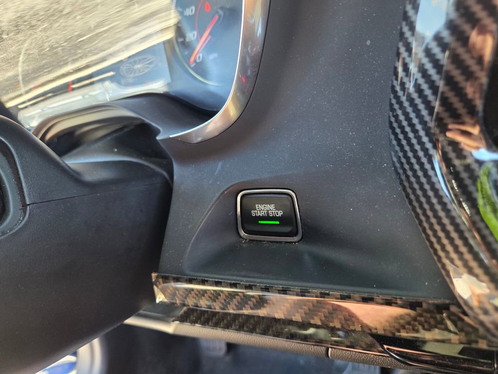 Used 2022 Chevrolet Camaro LT w/ RS Package image 29