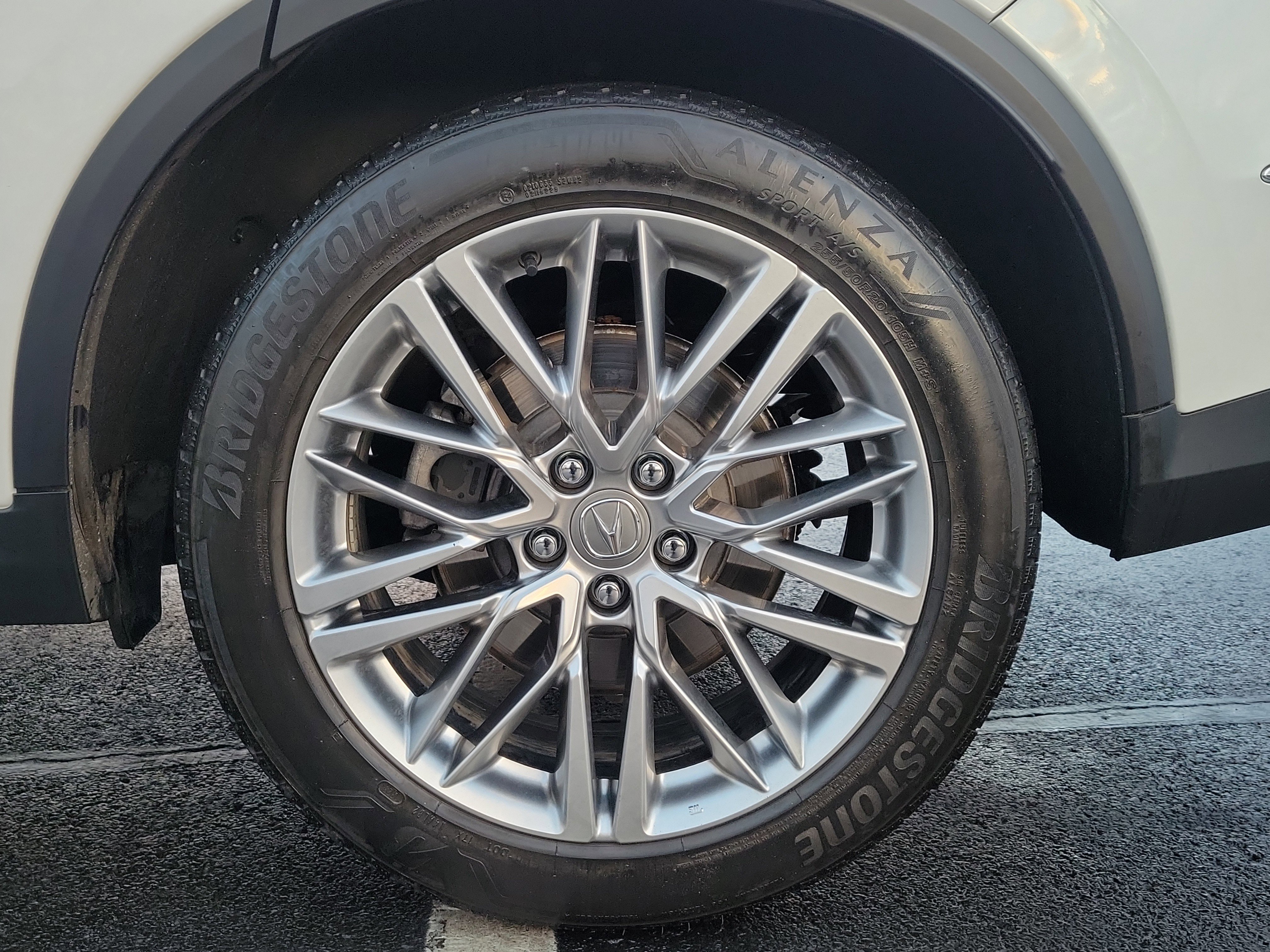 Used 2023 Acura MDX SH-AWD w/ Advance Package image 6