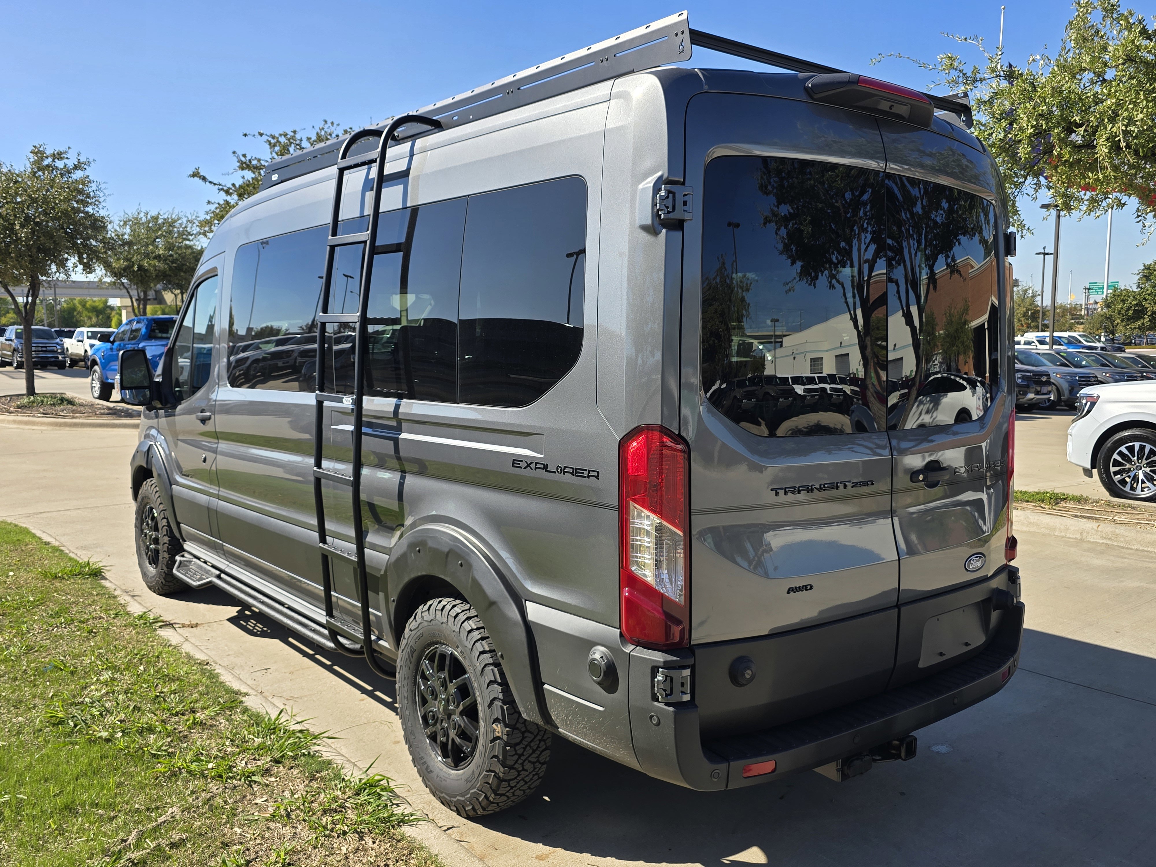 New 2026 Ford Transit 250 148 Medium Roof Extended AWD image 6